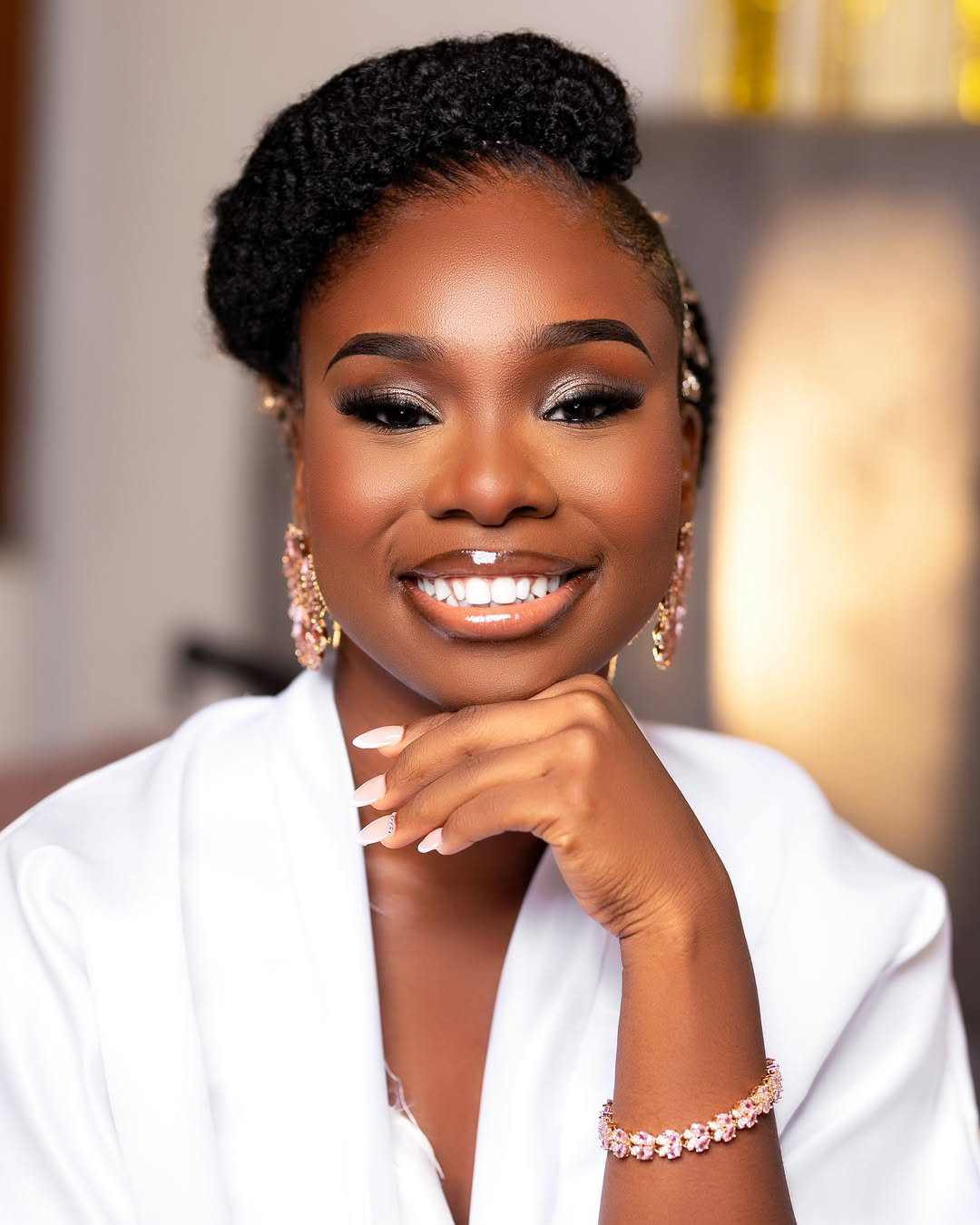 Wedding Photography in Accra – Birdy Images Bridal preparation photo in Ghana by Birdy Images, professional wedding photographer